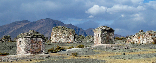 Marcahuasi-Ruins.jpg